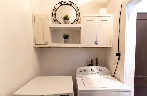 New Ulm Apartment | Entire Apartment - In Downtown New Ulm - Historic