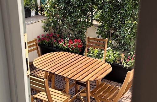 Rione Duomo Apartment | Entire apartment with 2 bedrooms and 2 bathrooms in the historic center.