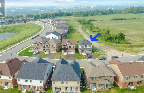 Hamilton Apartment | Entire Basement Unit, separate side entrance. 14 minutes to the beach. Hamilton