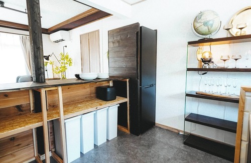 Shirako House | Entire building available/Chosei Chiba