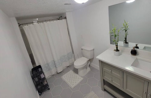 Murray House | Entire Cozy Private Basement with two bedrooms