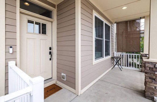 Mount Washington House | Entire Designer New Home in Pittsburgh, PA 3/3.5