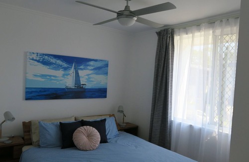 Wynnum Apartment | Entire Floor @ St Cath's Cottage, Wynnum by the Bay