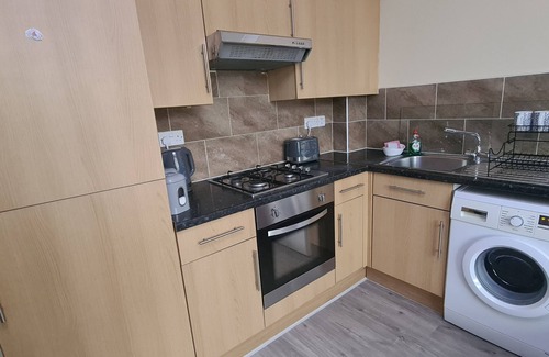 Leyton Apartment | Entire Home/Flat In London (Great Links To Central)