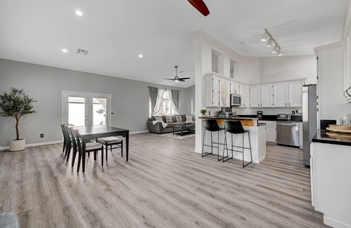 Sunrise Manor House | Entire Home in Las Vegas!