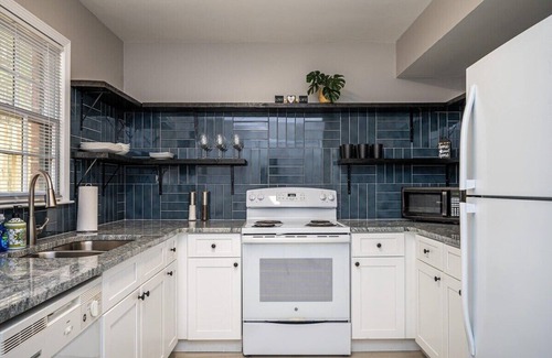 Norcross House | Entire Home in Norcross, Upgraded Amenities