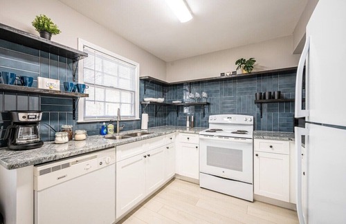 Norcross House | Entire Home in Norcross, Upgraded Amenities