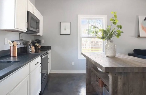King William House | Entire home in the Historic King William District