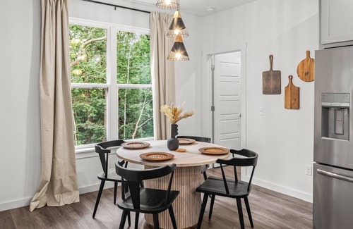 Bella Vista House | Entire Home w/Kitchen & Grill Near Trails in Bella Vista
