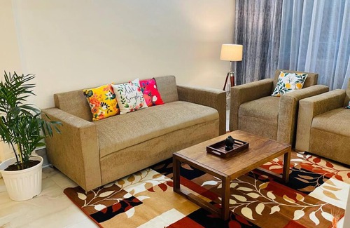 Gurugram Apartment | Entire home with private kitchen on ground floor