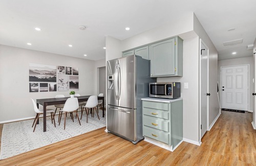 Woodbridge House | Entire Home- Woodbridge Retreat 2000+ sqft!