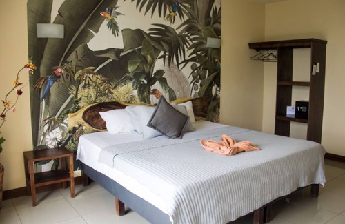 Montezuma Bed & Breakfast | Entire Hotel