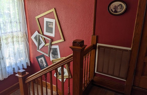 Bisbee House | Entire House-13 Bedrooms