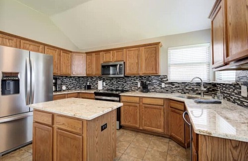 Edmond House | Entire House in Edmond