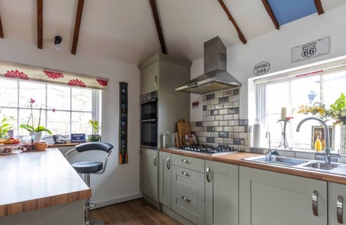 Sandwich House | Entire House in Sandwich with perfect views