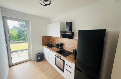 Lippstadt Apartment | Entire House l 12 Beds l 8 Room l Floor-Heating l WiFi