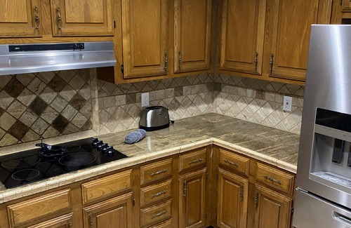 Oak Creek House | Entire House, Near Sea World, Six Flags, Lackland AFB,
