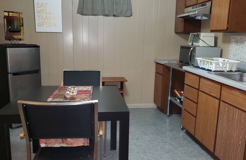 Albion House | Entire House. Perfect for a couple, families or executives and corporate stays.