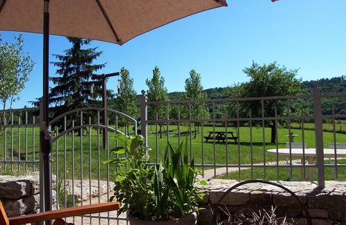 Cazenovia House | ENTIRE HOUSE: RidgeView at the top of Chittenango Falls! 3 bedrooms, sleeps 6