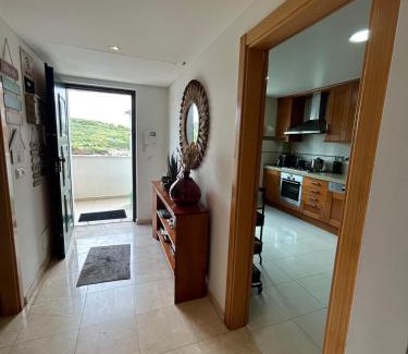 Loures House | Entire House Room Fanhoes