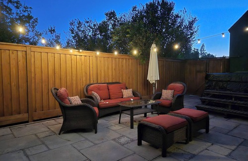 Yellowknife House | Entire house/Spacious-5 Bedrooms
