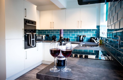 Tamworth House | Entire House Tamworth