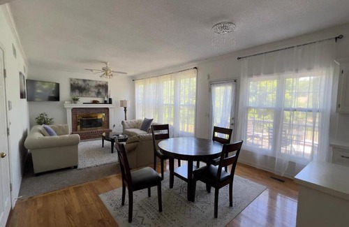 Olathe House | Entire Luxury Private Properties - With High 1Gig internet