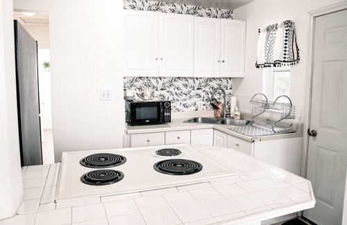 Clearfield House | Entire Main floor 1 mile to Hill Airforce Base