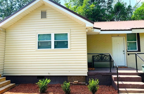 State College Apartment | Entire place: Cozy, Quiet Oasis w/free laundry and parking