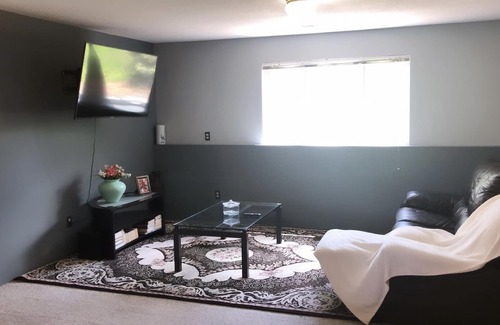 Cottage Grove House | Entire private basement suite residential home