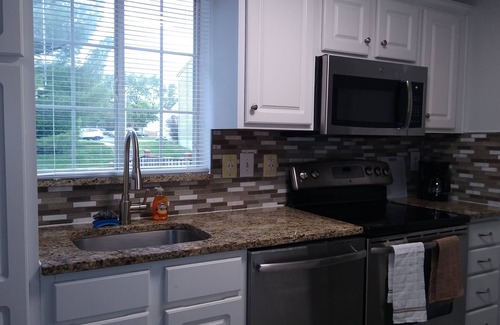 Cloverly House | Entire Townhouse with 4 bed and 2 bath.