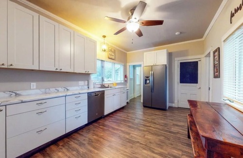 Lake City House | Entire Victorian House, Large Yard, Fire Pit, Walk to Lake, Patio, Yard Games