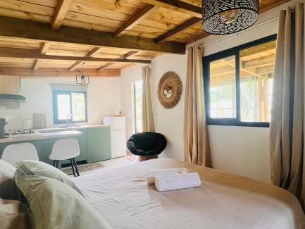 Saint-Joseph House | Entre Vert et Ciel