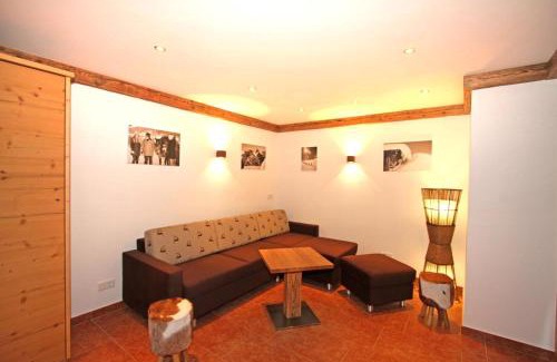 Konigsleiten Apartment | Enzian Wohnung H