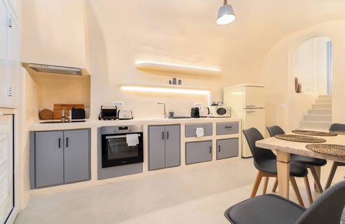 Exo Gonia Resort | Eolithos Suites