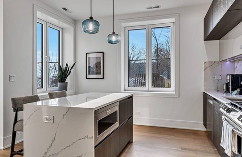 Chicago Apartment | Epic Lake Views Await You - You Will WANT to Wake up Early for the Sunrise by AllSet Turnover