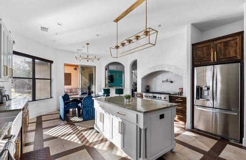 River Ridge House | Epic Retreat | Pool, Pickleball, Games, Playground