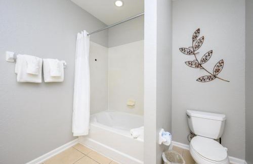 Florida Central Atlantic Coast Apartment | Epic Universe New Listing Beautiful Townhome, Vista Cay 4019