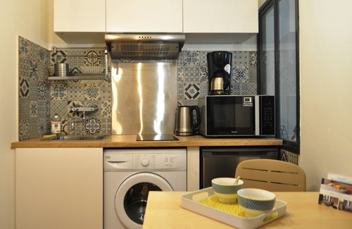 Aix-les-Bains City Center Apartment | Epicurieux 2 Comfort Apartment