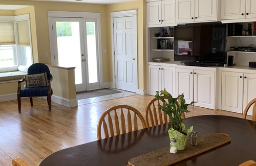 Cumberland Center House | Equestrian Sanctuary. Exceptional one level luxurious living.