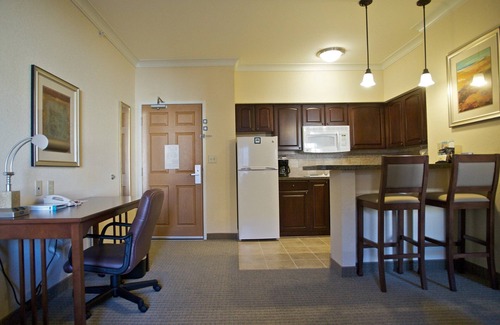 West San Antonio Condo | Equipped Suite Across from Seaworld! Outdoor Pool + Gym On-site