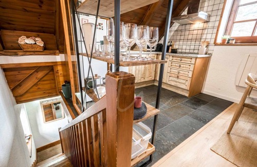 Unha Apartment | Era Salana by SeaMount Rentals