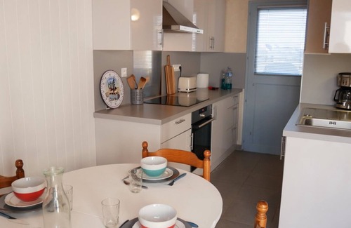 Erdeven House | Erdeven, Cozy 3-room house with terrace and parking, near beach
