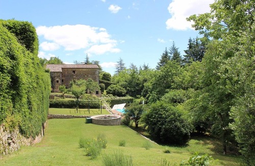 Badia Coltibuono Apartment | Eremo Magnolia In Gaiole in Chianti, Tuscany