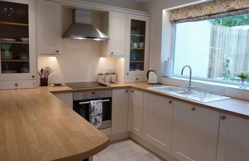 Threlkeld Cottage | ERIBEL COTTAGE, pet friendly, luxury holiday cottage in Keswick