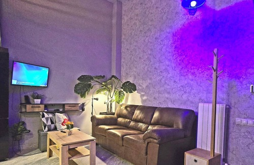 Tbilisi Apartment | ERIC Room Service Tbilisi | Jacuzzi spa room