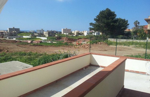 Casa Santa House | Erice beach: Ulixe's Lodge in Erice