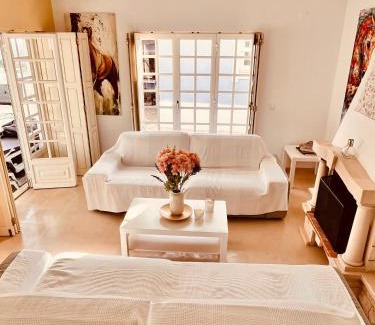 Mafra Villa | Ericeira -Oceonview Villa with Pool and Whirlpool