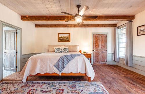 Waco House | Erie Canal Suite - The Mohawk Valley House