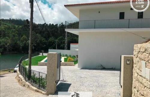 Guilhofrei House | ERMAL HOUSE